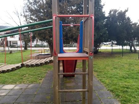 Popravilo igral pri OŠ Cerknica 03 Foto Boštjan Otoničar